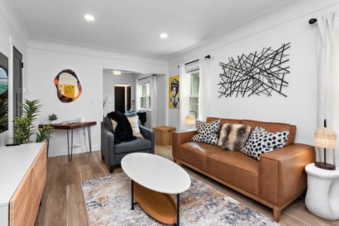 Entire Place 3Bed.1Bath