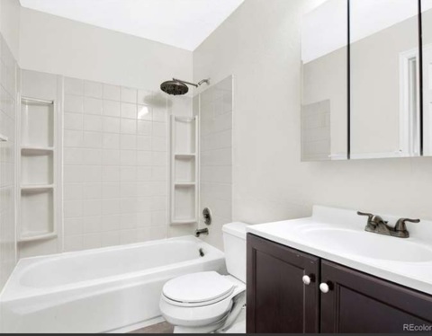 Private Room in 3Bed.2Bath