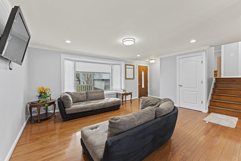 Entire Place 3Bed.1Bath