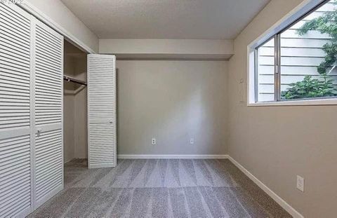 Private Room in 2Bed.2Bath