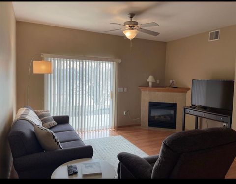 Private Room in 2Bed.2Bath