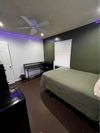 Private Room in 1Bed.1Bath