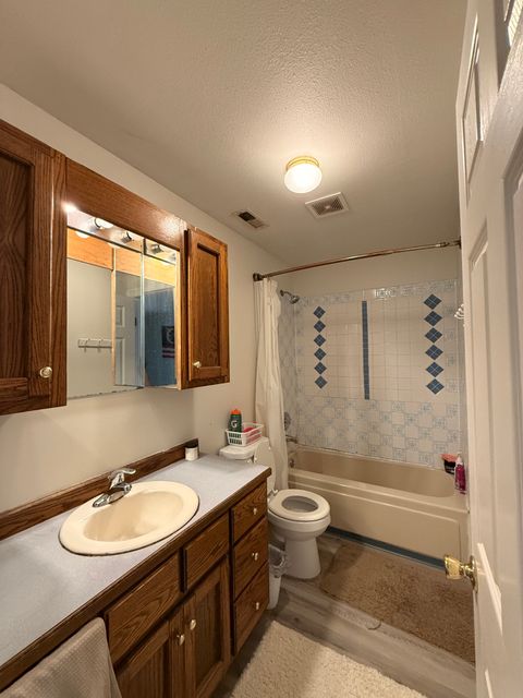 Private Room in 2Bed.1Bath