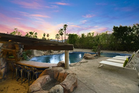 Private Room in 6Bed.3Bath