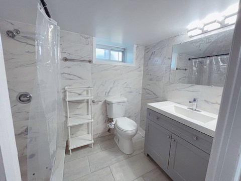 Private Room in 1Bed.1Bath