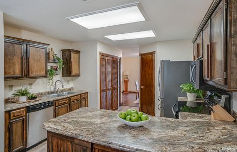 Private Room in 3Bed.1.5Bath