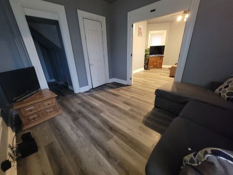 Private Room in 2Bed.1Bath