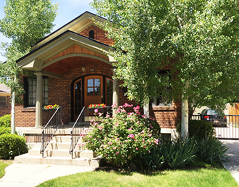 Charming house in best neighborhood