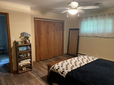Private Room in 2Bed.1.5Bath