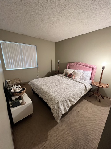 Private Room in 3Bed.2Bath