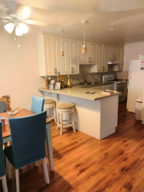 Private Room in 2Bed.2Bath