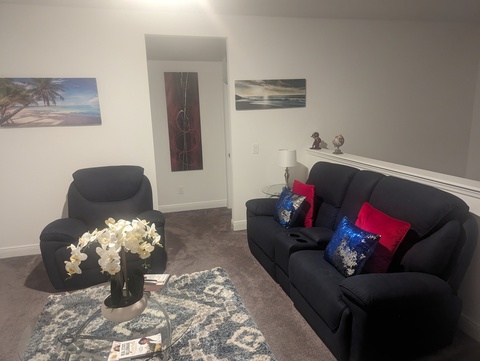 Private Room in 2Bed.2Bath