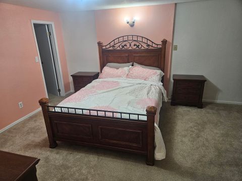 Private Room in 3Bed.3.5Bath