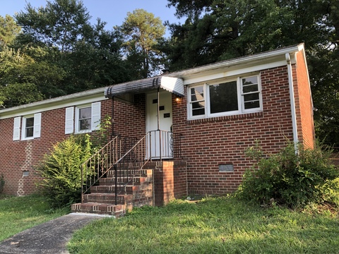 Private Room in 3Bed.1Bath