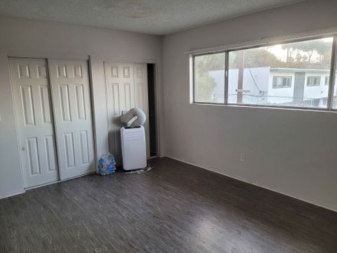 Private Room in 3Bed.2Bath