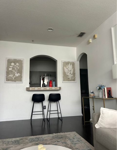 Room2Bed.2Bath
