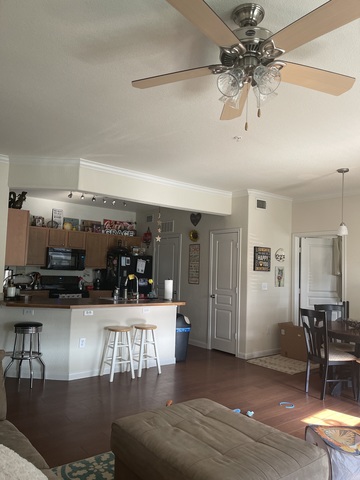 Private Room in 3Bed.2Bath