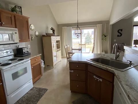 Private Room in 3Bed.2Bath