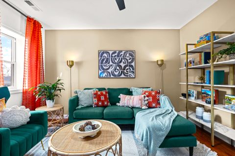 Private Room in 3Bed.2Bath