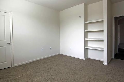 Private Room in 2Bed.2Bath