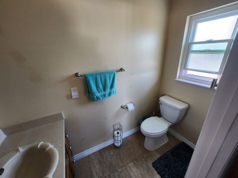 Private Room in 1Bed.1Bath