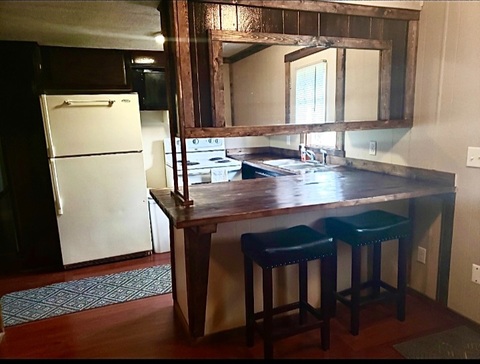 Private Room in 3Bed.1Bath