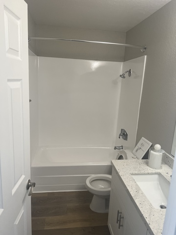 Private Room in 2Bed.2Bath