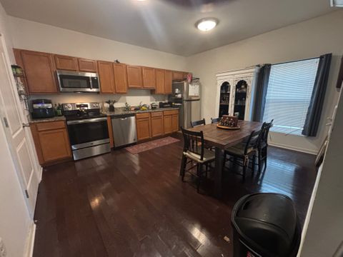 Private Room in 2Bed.2.5Bath