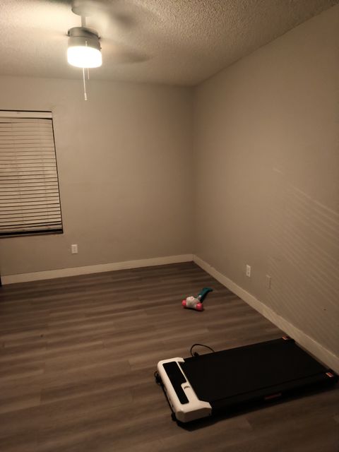Private Room in 2Bed.2Bath