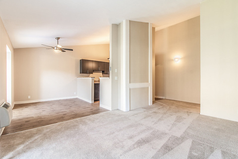 Private Room in 2Bed.2Bath