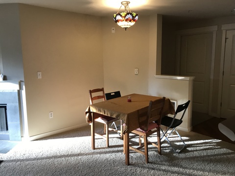1 private room with private bath