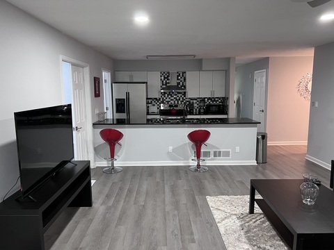 Room4Bed.3Bath