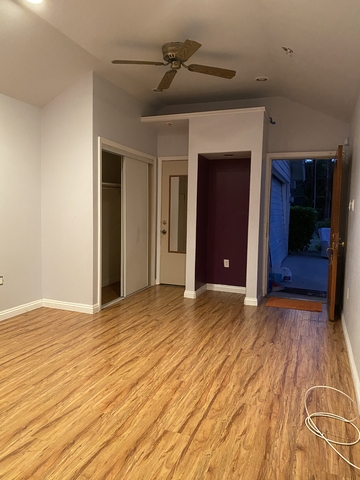 Private Room in 1Bed.1Bath