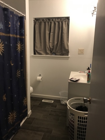 Looking for second roommate