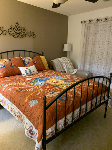 Private Room in 2Bed.2Bath