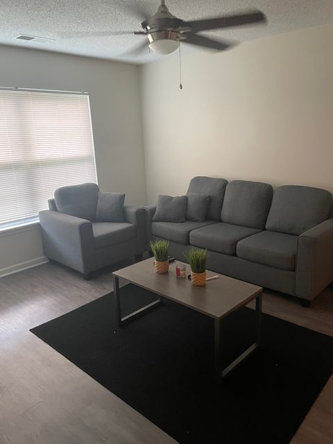 Private Room in 2Bed.2Bath