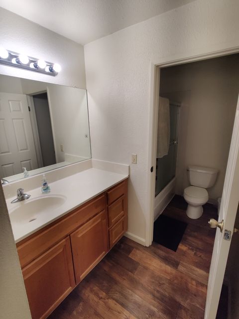 Private Room in 2Bed.2Bath