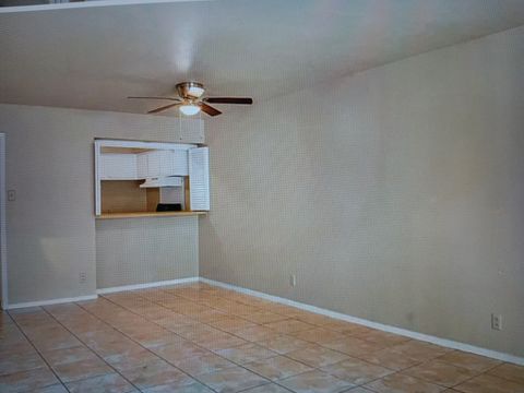 Private Room in 2Bed.2Bath