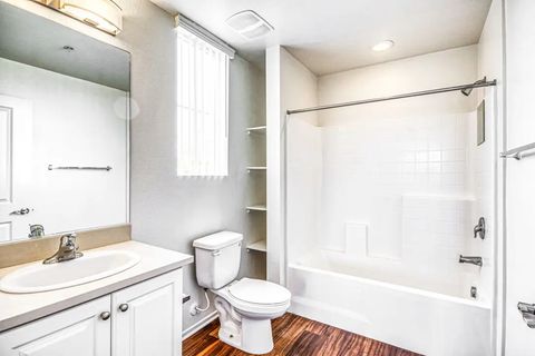 Private Room in 2Bed.2Bath
