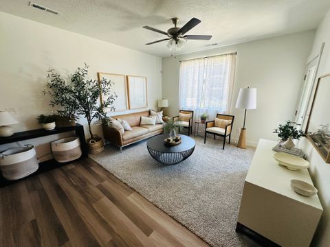Entire Place 3Bed.2Bath