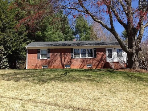 Entire Place 4Bed.3Bath