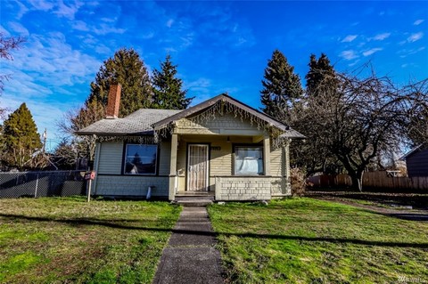 Entire Place 4Bed.1Bath