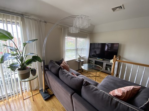 Entire Place 2Bed.1Bath