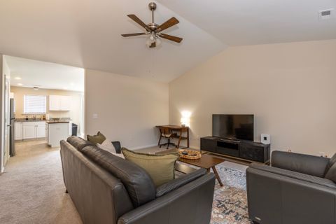 Entire Place 3Bed.2.5Bath