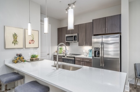 Beautiful 2Bed, 2Bath in Cary!