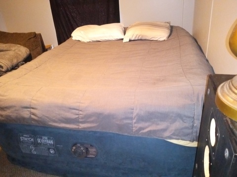 Private Room in 3Bed.2Bath