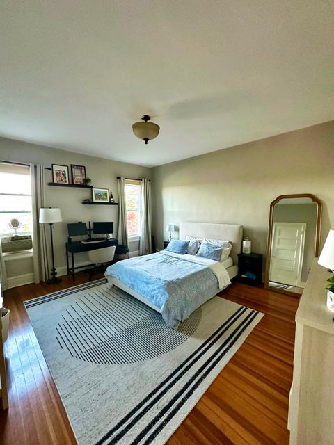 Private Room in 3Bed.1.5Bath