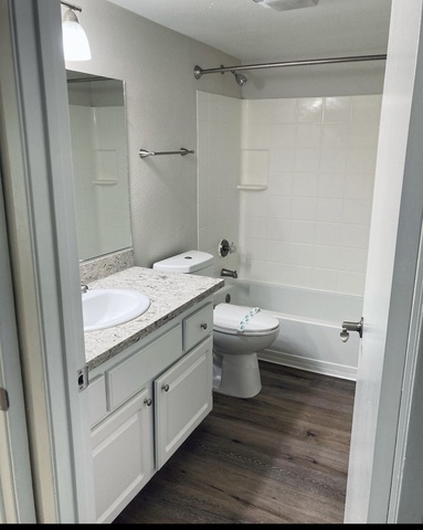 Private Room in 1Bed.1Bath