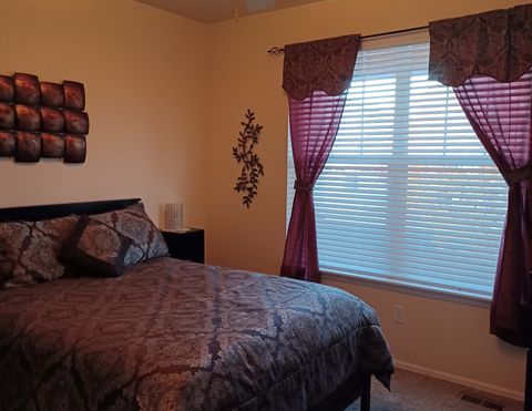 Private Room in 3Bed.2Bath