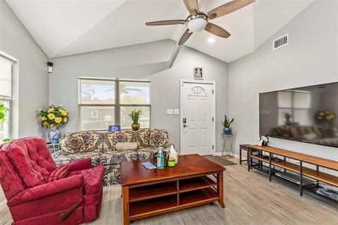 Entire Place 2Bed.1Bath
